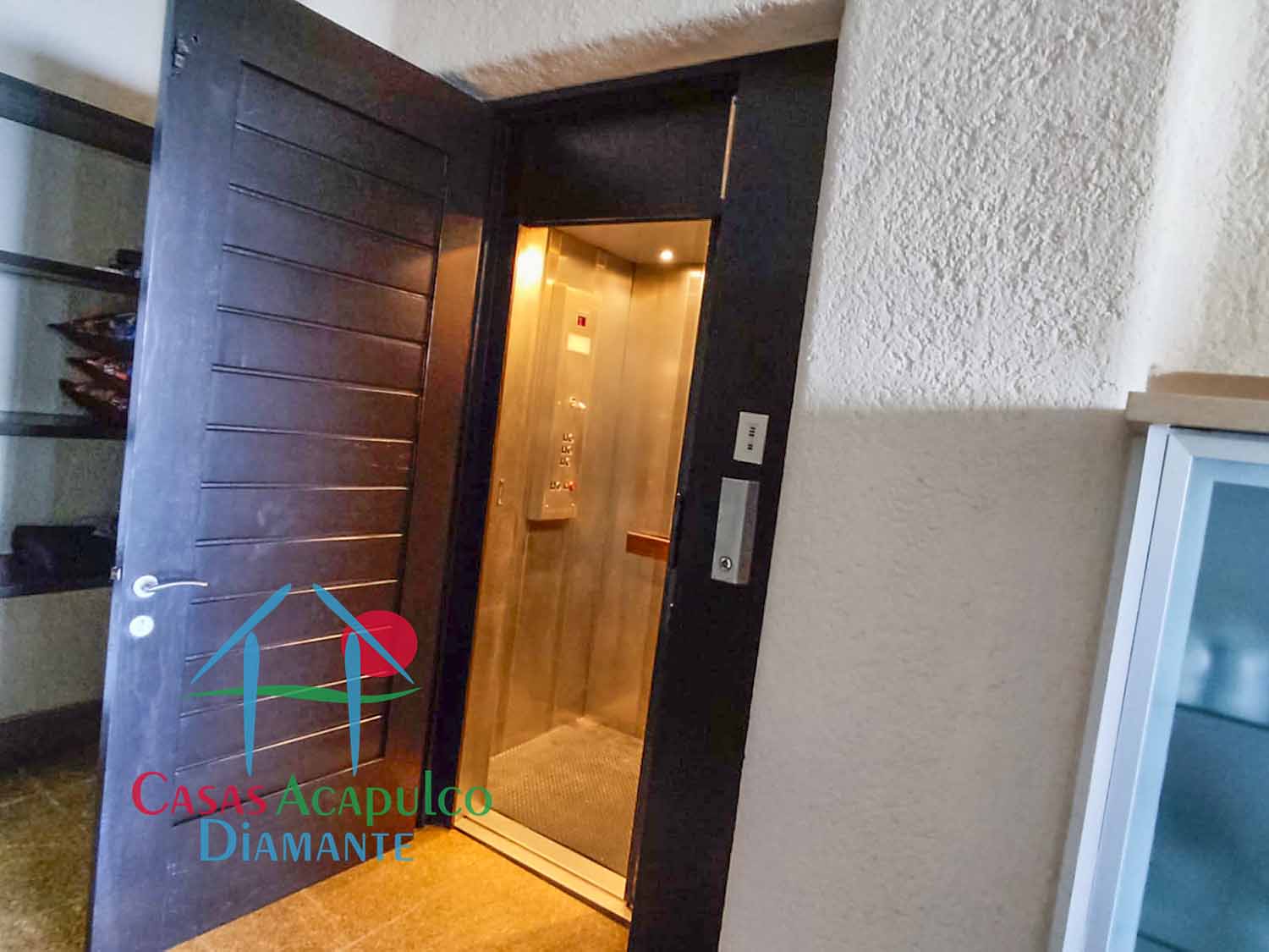 Villa Las Nubes - Elevador 7